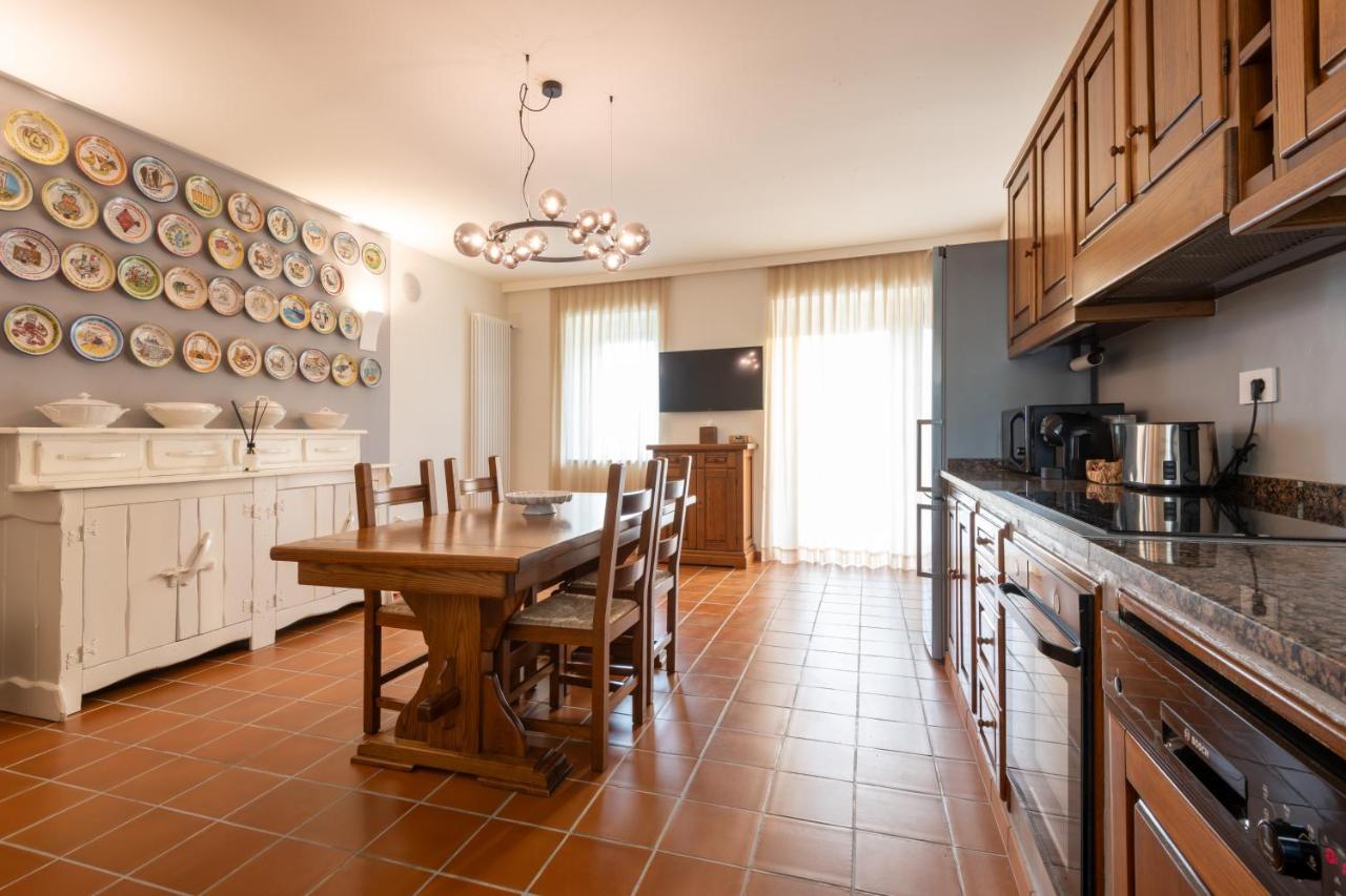 Cascina Portinale 8 Villa อัลบา ภายนอก รูปภาพ